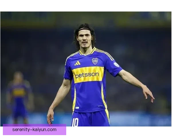 卡瓦尼射门方式分析：技术特点与得分效率解读