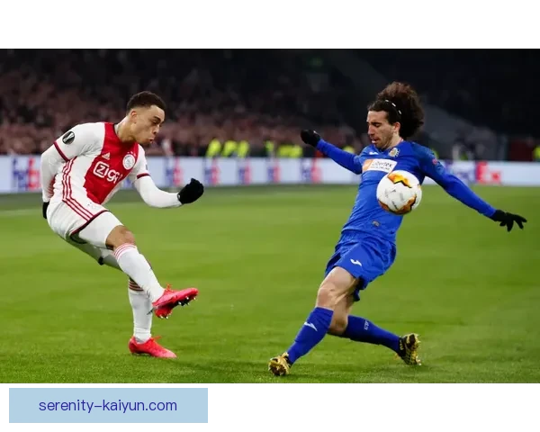 罗贝托伤病影响分析：近期缺阵对球队右路攻防走势清晰接的持续影响